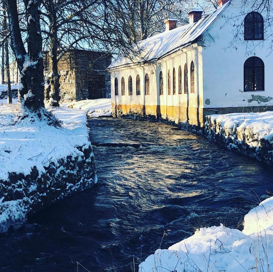 Stf Gysinge Waerdshus & Hotell Bagian luar foto