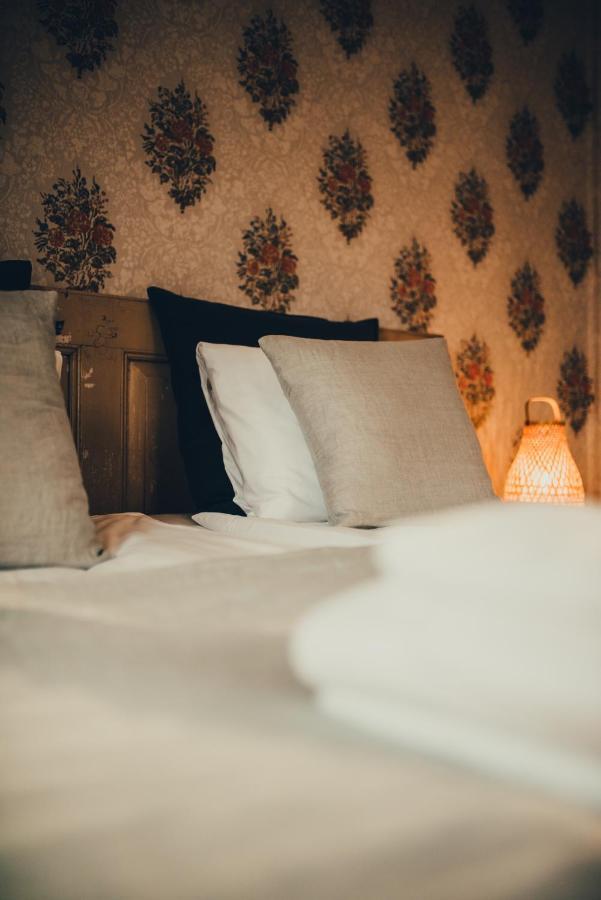 Stf Gysinge Waerdshus & Hotell Bagian luar foto